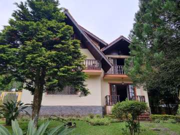 Casa à venda em Parque do Ingá, Teresópolis - RJ