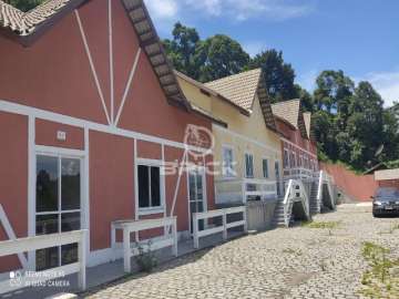 Casa à venda em Granja Guarani, Teresópolis - RJ