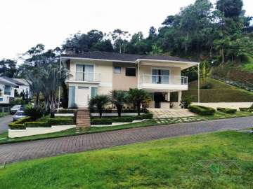 Casa à venda em Varzea-Teresópolis, Teresópolis - RJ