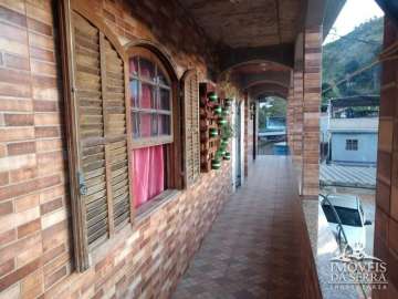 Casa à venda em Centro, São José do Vale do Rio Preto - RJ