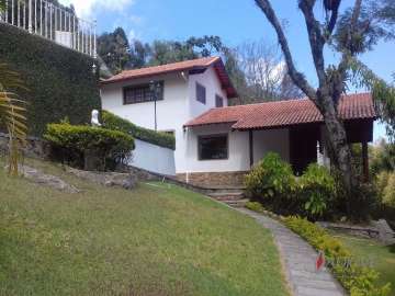 Casa à venda em Samambaia, Petrópolis - RJ
