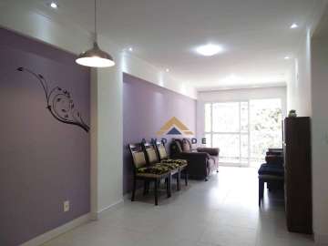 Apartamento à venda em Alto, Teresópolis - RJ