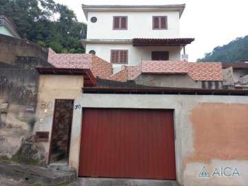 Casa à venda em Batailhard, Petrópolis - RJ