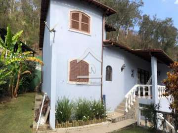 Casa à venda em Nogueira, Petrópolis - RJ
