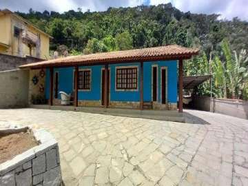 Casa à venda em Pessegueiros, Teresópolis - RJ