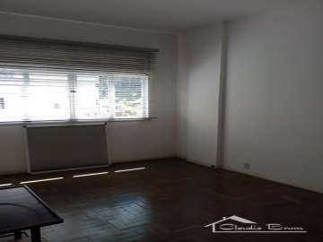 Apartamento à venda em Valparaíso, Petrópolis - RJ