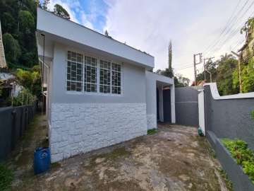 Casa para alugar em Centro, Petrópolis - RJ