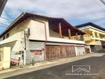 Casa à venda em Cascatinha, Petrópolis - RJ
