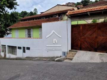 Casa à venda em Quarteirão Brasileiro, Petrópolis - RJ
