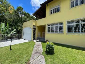Casa à venda em Cascatinha, Nova Friburgo - RJ