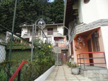 Casa à venda em Santa Cecília, Teresópolis - RJ