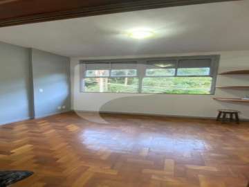 Apartamento à venda em Itaipava, Petrópolis - RJ