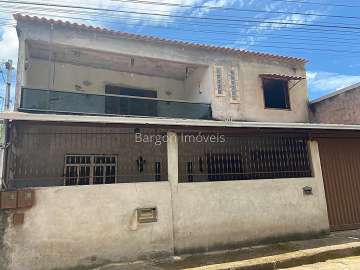 Casa à venda em Linhares, Juiz de Fora - MG