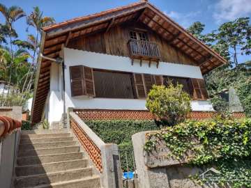Casa à venda em Quarteirão Brasileiro, Petrópolis - RJ