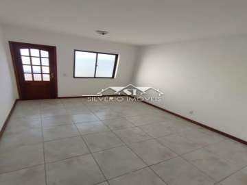 Apartamento à venda em Quitandinha, Petrópolis - RJ