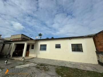 Casa à venda em São Cristóvão, Cabo Frio - RJ