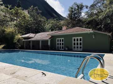 Casa à venda em Araras, Petrópolis - RJ