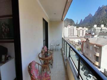 Apartamento à venda em Alto, Teresópolis - RJ