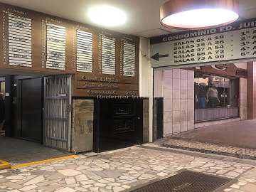 Sala à venda em Centro, Juiz de Fora - MG