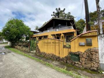 Casa à venda em Bingen, Petrópolis - RJ