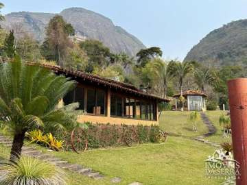 Casa à venda em Araras, Petrópolis - RJ