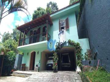 Casa à venda em Bingen, Petrópolis - RJ