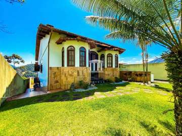 Casa à venda em Fazendinha, Teresópolis - RJ