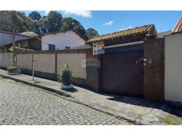 Casa à venda em Panorama, Teresópolis - RJ