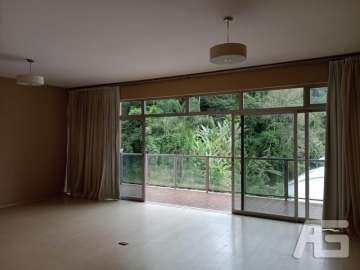 Apartamento à venda em Centro, Petrópolis - RJ