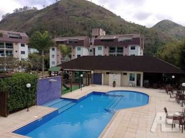 Apartamento à venda em Samambaia, Petrópolis - RJ