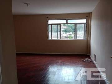 Apartamento à venda em Mosela, Petrópolis - RJ