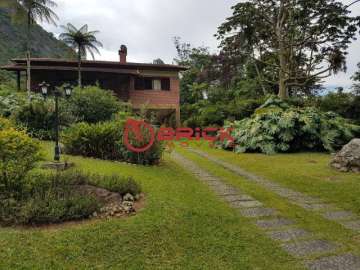 Casa à venda em Granja Guarani, Teresópolis - RJ