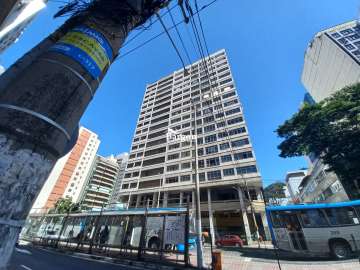 Apartamento à venda em Centro, Juiz de Fora - MG