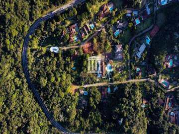 Terreno Residencial à venda em Comary, Teresópolis - RJ