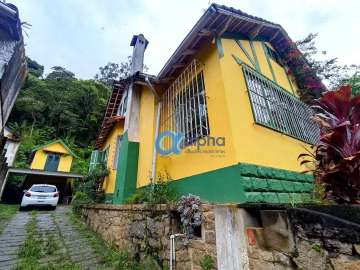 Casa para alugar em Centro, Petrópolis - RJ