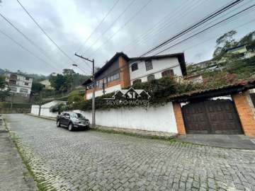Casa para alugar em Bingen, Petrópolis - RJ