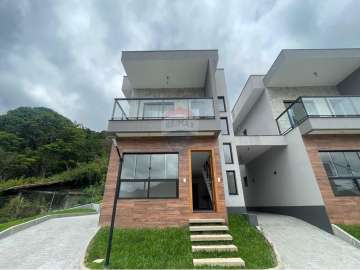 Casa à venda em Golfe, Teresópolis - RJ