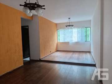 Apartamento à venda em Bingen, Petrópolis - RJ