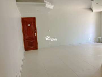 Apartamento à venda em São Mateus, Juiz de Fora - MG