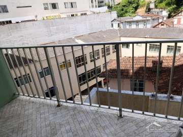 Apartamento à venda em Centro, Petrópolis - RJ