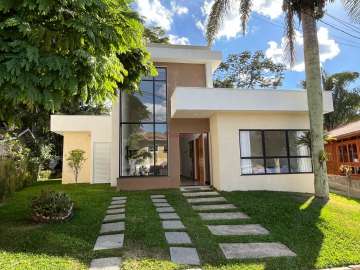 Casa à venda em Vargem Grande, Teresópolis - RJ