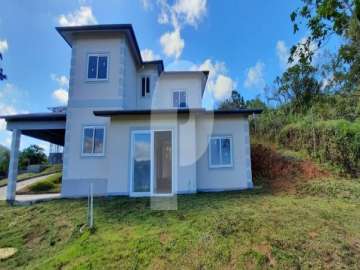 Casa à venda em Nogueira, Petrópolis - RJ