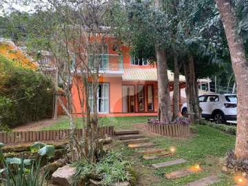 Casa à venda em Araras, Petrópolis - RJ