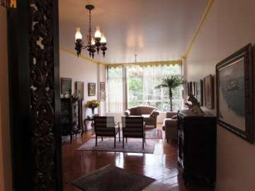 Apartamento à venda em Centro, Petrópolis - RJ