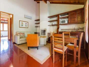 Flat à venda em Araras, Petrópolis - RJ