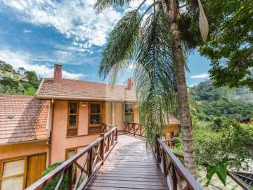 Flat à venda em Araras, Petrópolis - RJ