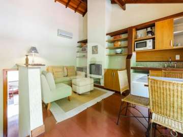Flat à venda em Araras, Petrópolis - RJ
